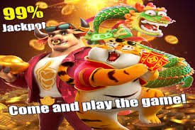 Antarmuka aplikasi puspa4d menampilkan berbagai permainan slot dan taruhan olahraga yang tersedia
